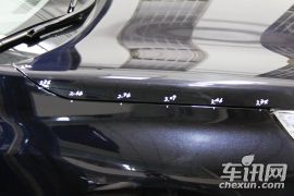 北京现代-索纳塔-2.0 LUX自动至尊导航版