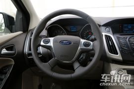 长安福特-福克斯-三厢 1.6 AT 风尚型