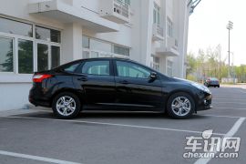 长安福特-福克斯-三厢 1.6 AT 风尚型