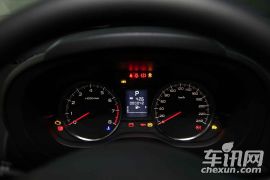 斯巴鲁-斯巴鲁XV(进口)-2.0 精英版