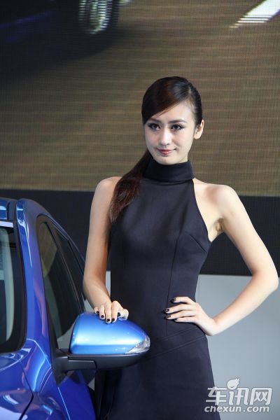 长安马自达3号车模