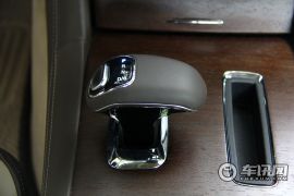 克莱斯勒-克莱斯勒300C- 3.6 豪华版