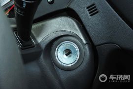 东风悦达起亚-狮跑-2.0 GLS AT 两驱版