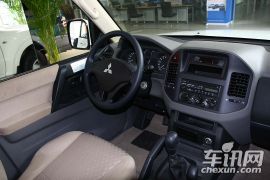 广汽长丰-帕杰罗-V73 3.0GL MT