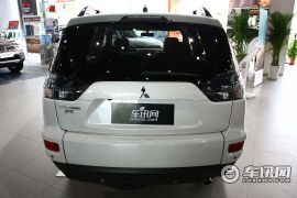 三菱-欧蓝德 EX(进口)-劲界 2.0 都市导航