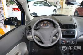 通用雪佛兰-赛欧-1.2L 手动理想版