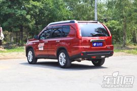 东风日产-奇骏-2.5L XV 至尊版 CVT 4WD