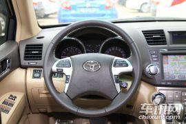 广汽丰田-汉兰达-2.7L 两驱精英版 7座