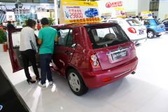 力帆汽车-力帆320