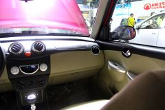 力帆汽车-力帆320