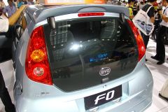 比亚迪-比亚迪F0