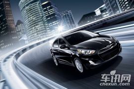 2013款现代雅绅特两厢版