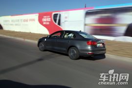 一汽-大众-速腾-1.6L 自动时尚型