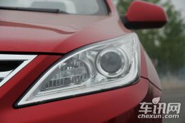 长安汽车-长安逸动EADO-1.6L MT 尊贵型