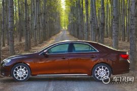 一汽丰田-锐志-2.5V 风度菁英炫装版