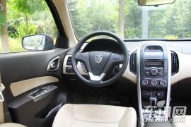 宝骏-宝骏630-1.5L 自动精英型