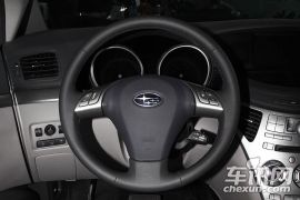 斯巴鲁-驰鹏-3.6 7座基本型
