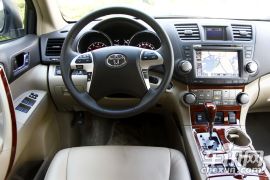 广汽丰田-汉兰达-3.5L 四驱至尊版 7座