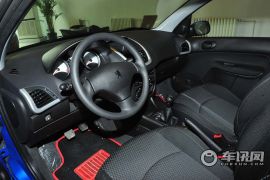 东风标致-标致207-1.4L 手动品乐版