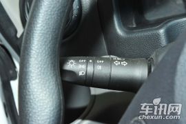 郑州日产-NV200-1.6 尊贵型 223座