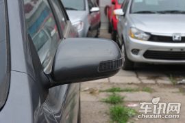 众泰汽车-众泰Z300-1.5 尊贵型