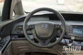 比亚迪-比亚迪e6-先行者