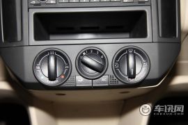 上海大众-POLO-劲取 1.4 MT实尚版