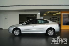 雷诺-拉古那-2.0T 舒适版