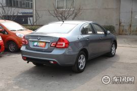 长安汽车-长安CX30-三厢 1.6 MT豪华型