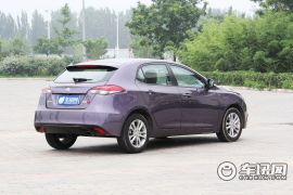 上海汽车-MG5-1.5L AT领航版