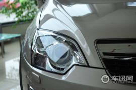 欧宝-安德拉-2.4 豪华四驱版