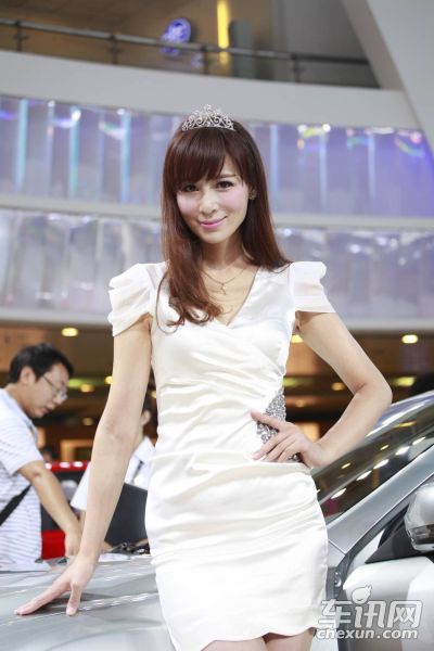 天津一汽2号车模