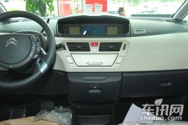 雪铁龙-大C4毕加索-2.0 豪华型