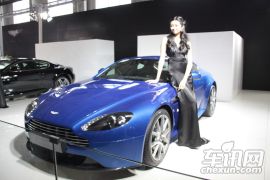 阿斯顿·马丁-V8 Vantage