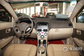 奇瑞汽车-风云2-1.5 两厢 豪华型