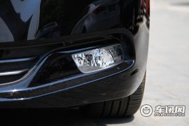 上海汽车-荣威950-2.4L 豪华行政版