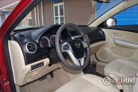 海马汽车-福美来-两厢 1.6L自动精英版