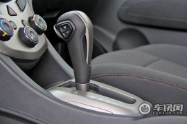 通用雪佛兰-爱唯欧-两厢 1.6 AT SX