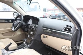 华晨中华-中华V5-1.5T 两驱豪华型AT