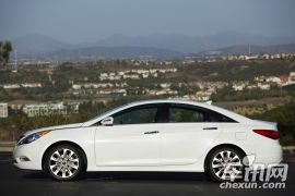 索纳塔八2.0T版 运动能力升级