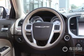 克莱斯勒-克莱斯勒300C-3.6 豪华版