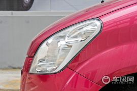 昌河铃木-派喜Splash-1.4 尊贵型