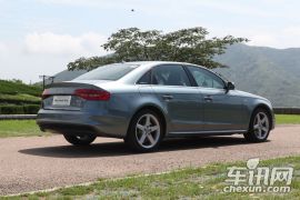 一汽奥迪-奥迪A4L- 40 TFSI quattro运动型