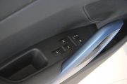 现代-Veloster飞思-1.6T 自动豪华版