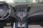现代-Veloster飞思-1.6T 自动豪华版