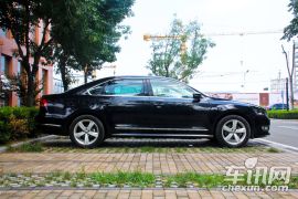 上海大众-帕萨特-2.0TSI DSG至尊版