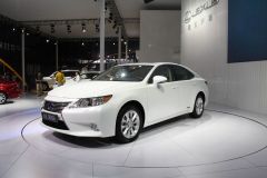 雷克萨斯-雷克萨斯ES300h