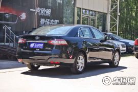 一汽奔腾-奔腾B90-2.0L 自动导航型