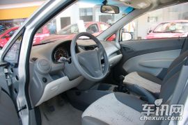 通用雪佛兰-赛欧-两厢 1.2L 手动理想版