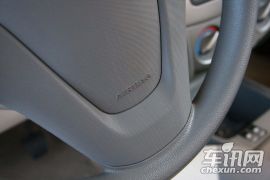 通用雪佛兰-赛欧-两厢 1.2L 手动理想版